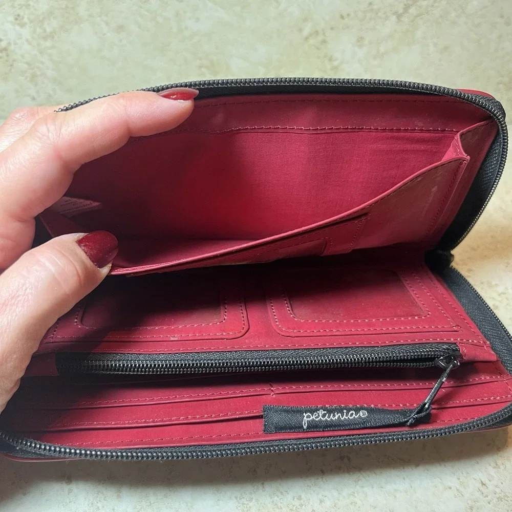 Petunia Pickle Bottom Black & White Damask Wallet Zip Red Trim Long Multi Pocket